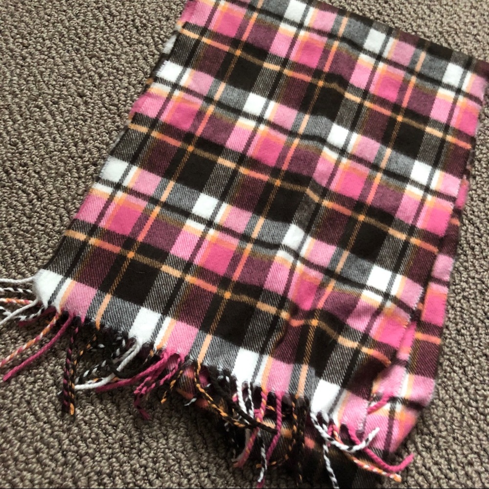 Assorted Scarves - Picture 3 of 4